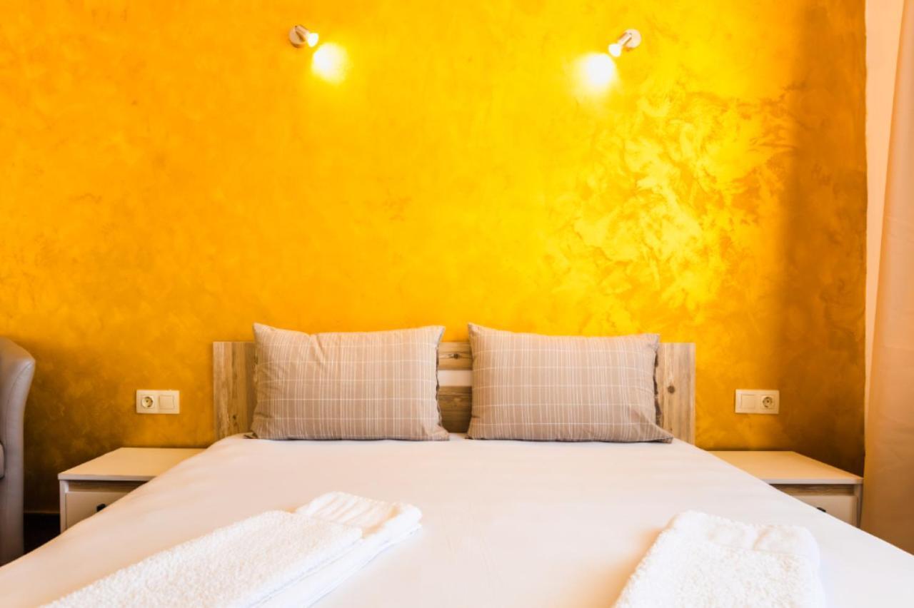 Guest House Theona Obzor Extérieur photo