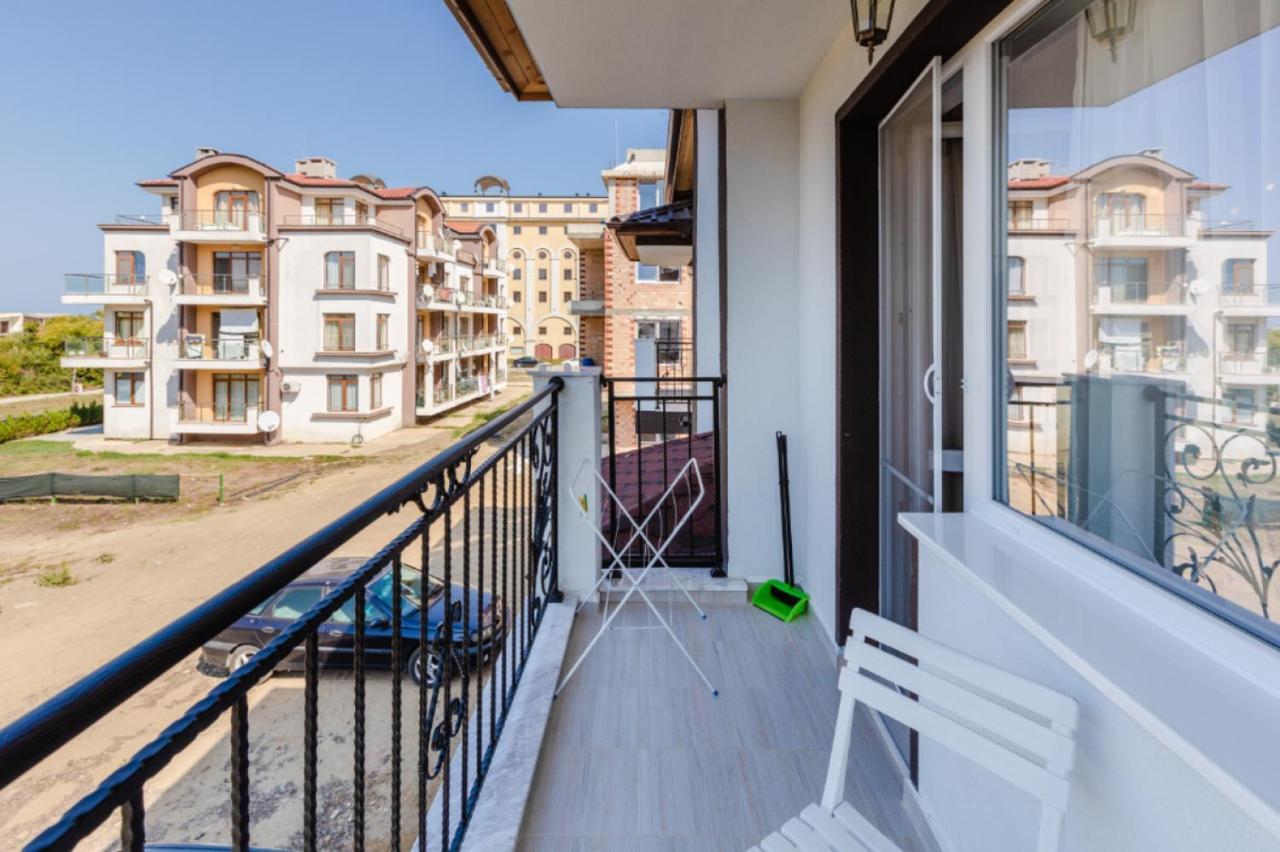 Guest House Theona Obzor Extérieur photo