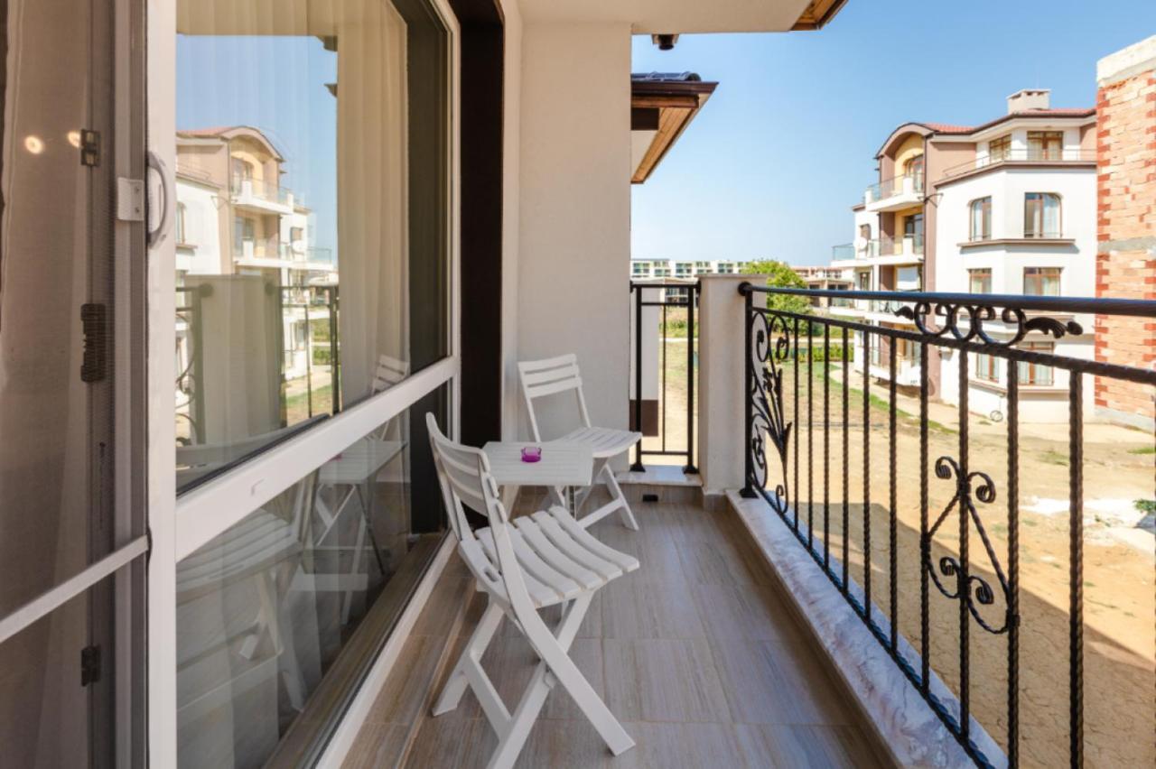 Guest House Theona Obzor Extérieur photo